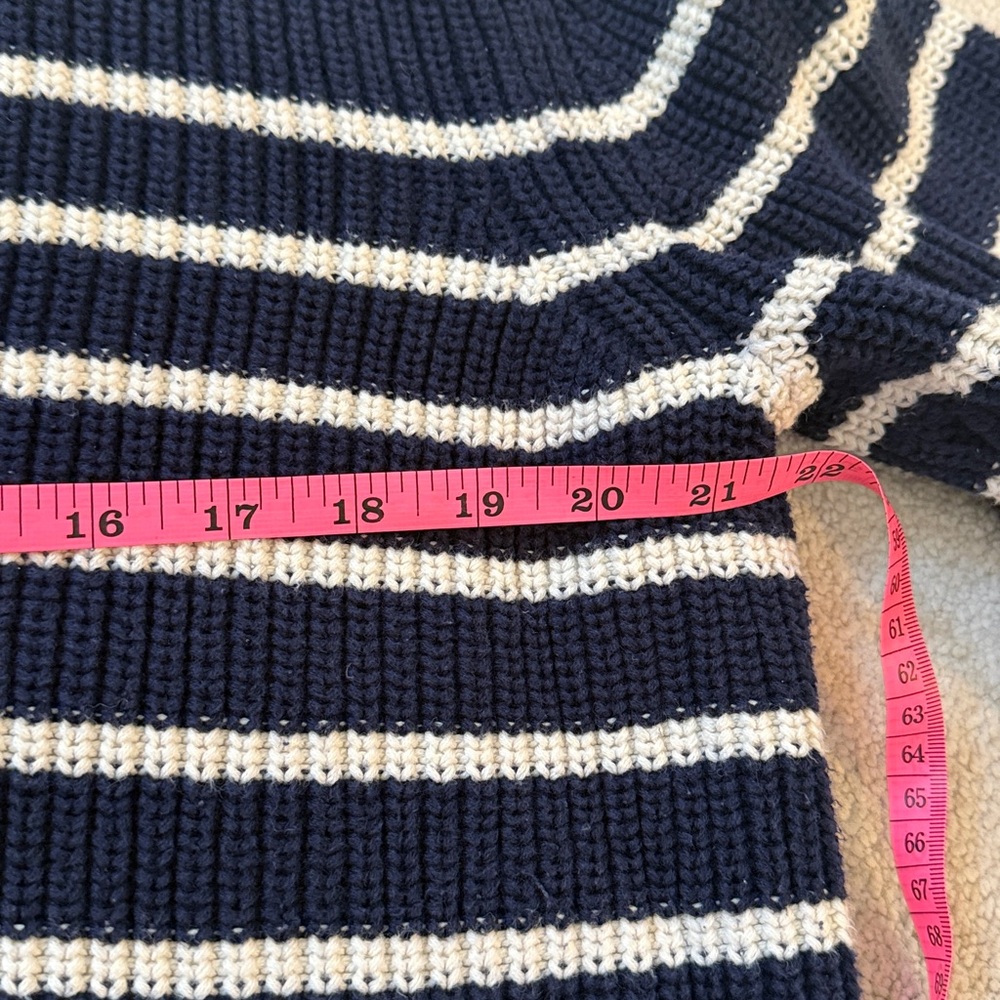 GAP Navy and Cream Striped Cardigan size large - Picture 7 of 7